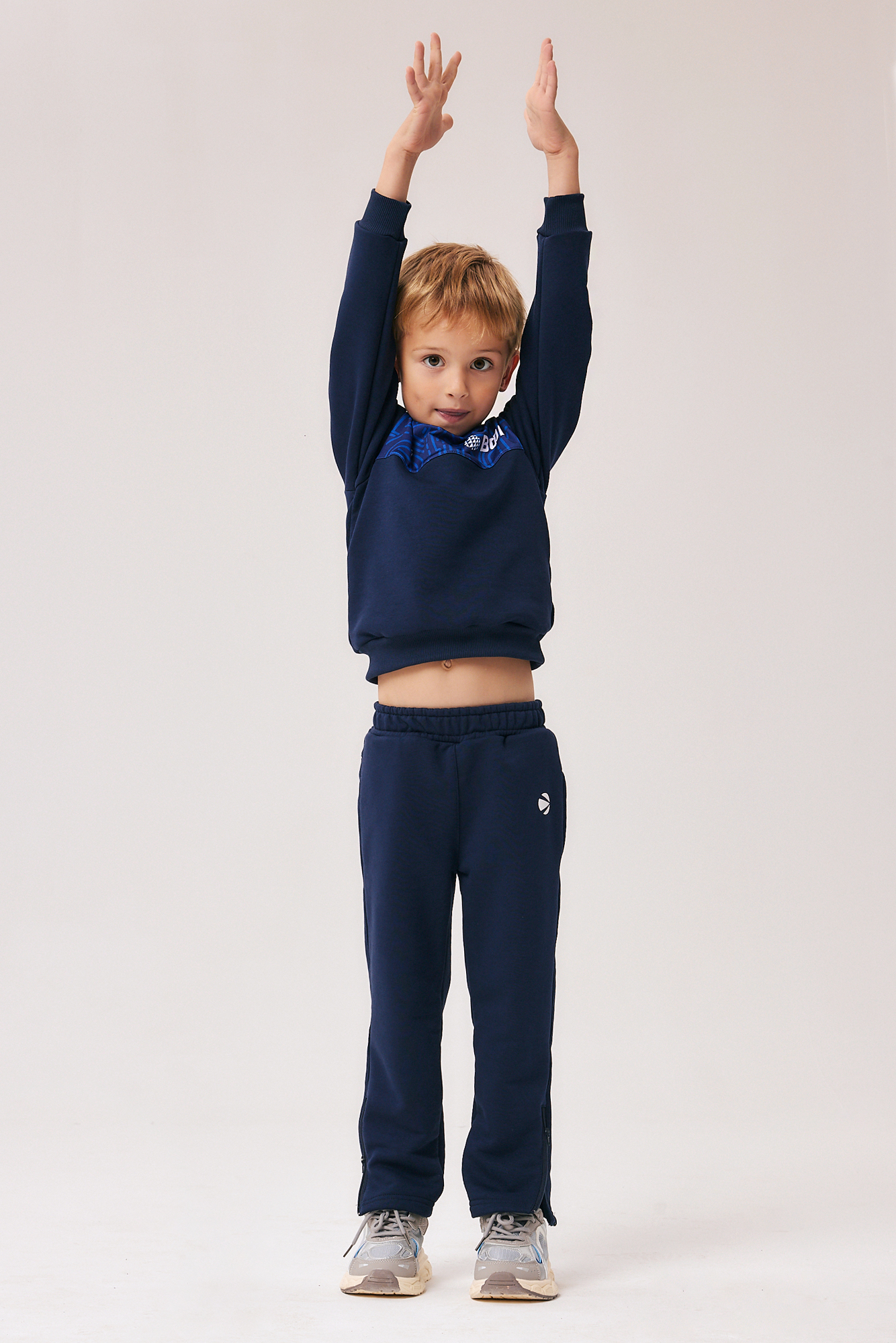 Брюки спортивные с молнией внизу для мальчика и девочки