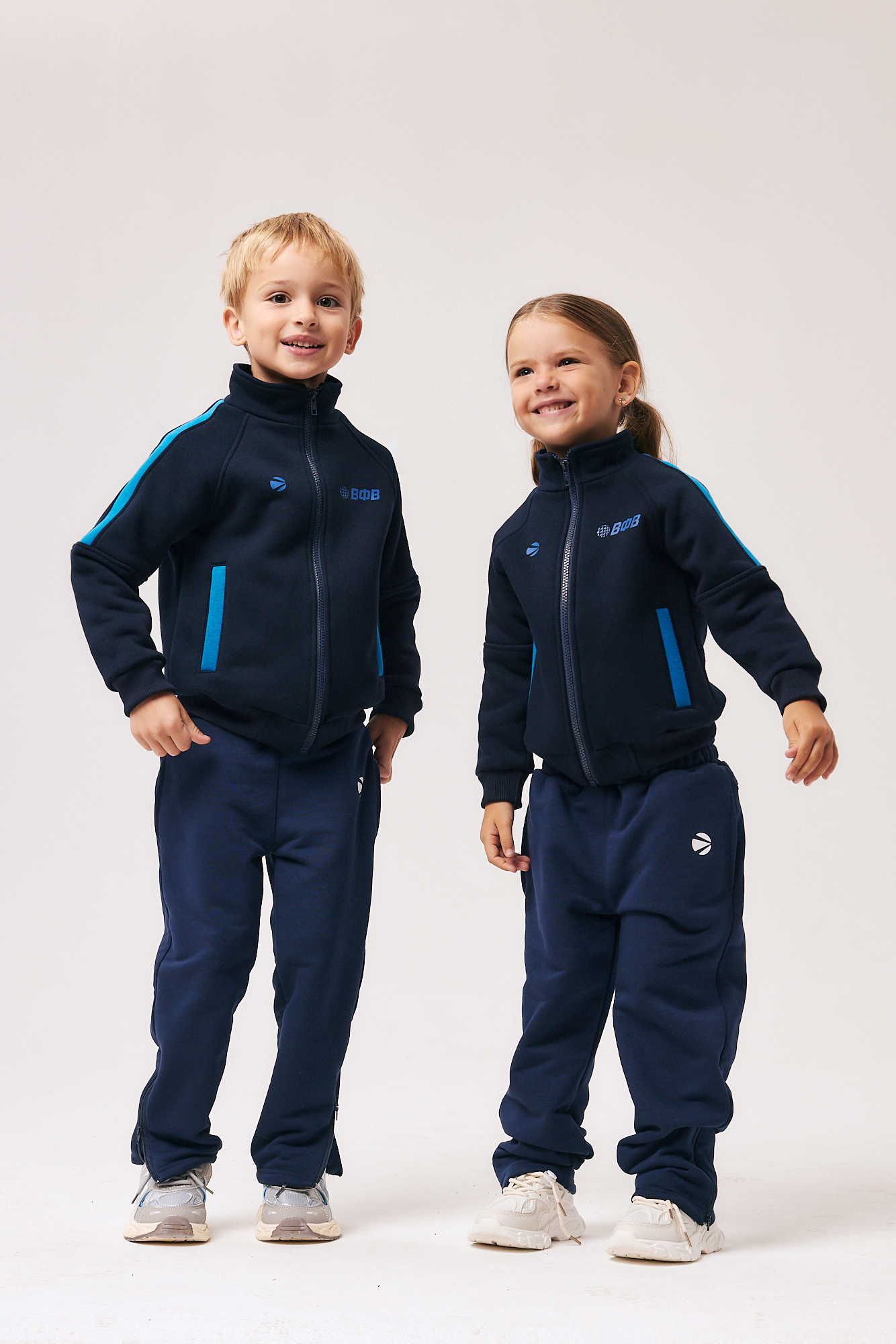 Толстовка с начесом на молнии для мальчика и девочки