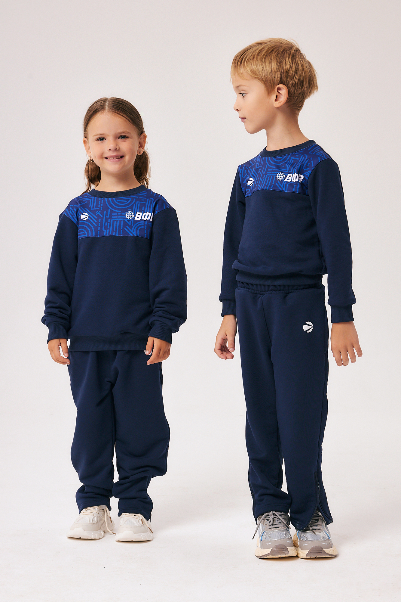 Свитшот для мальчика и девочки 158 (индиго) Ch-432