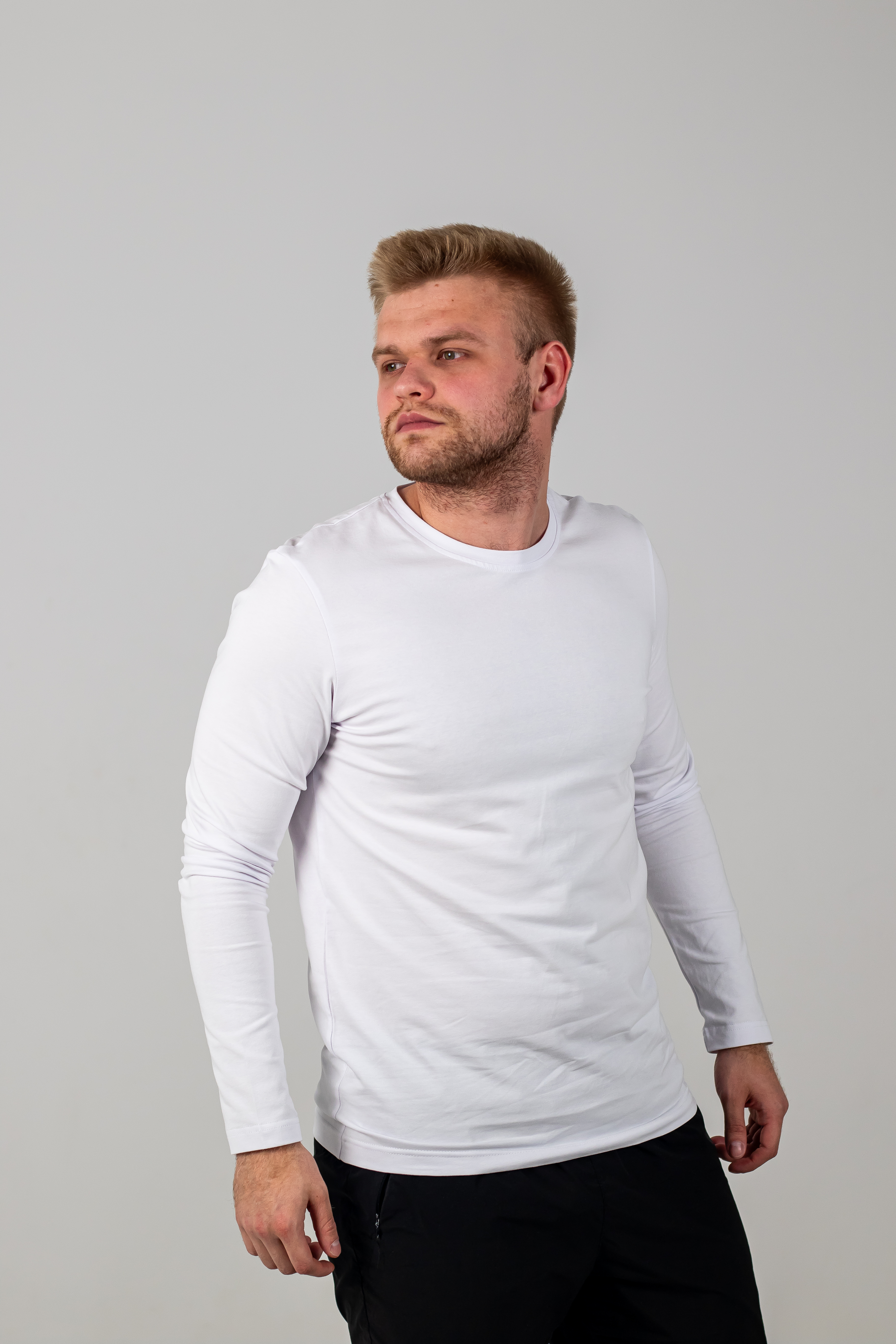 Футболка с длинным рукавом 