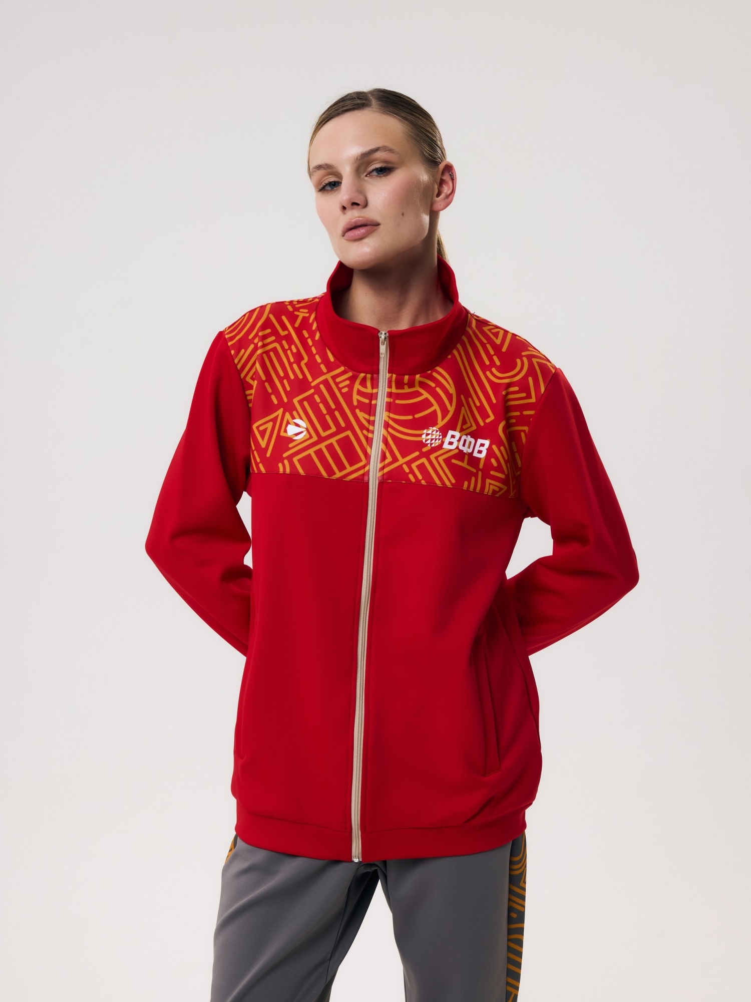 Толстовка на молнии женская от парадного костюма