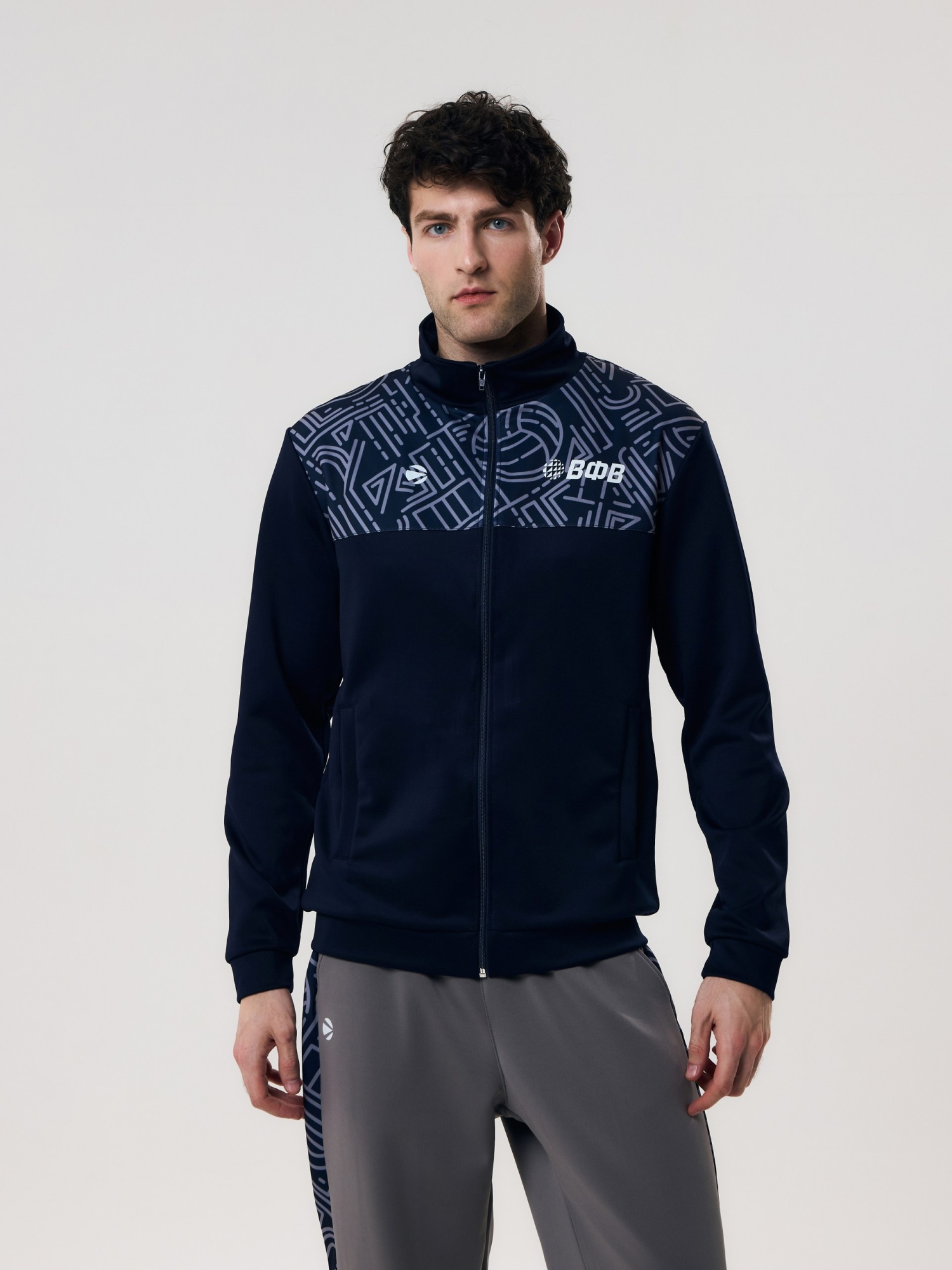 Толстовка на молнии мужская от парадного костюма